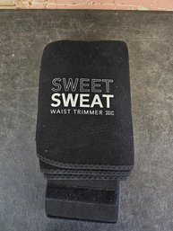 Sweet Sweat Waist Trimmer Band New Open Box C2