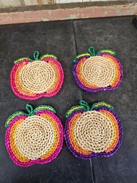 Lot Of 4 Wicker Hot Plates B2