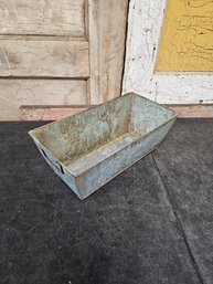 Metal Planter B2