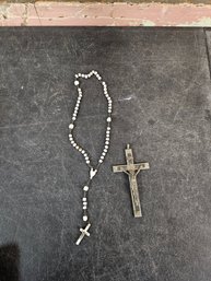 Antique Religious Lot Crucifix And Rosary B2