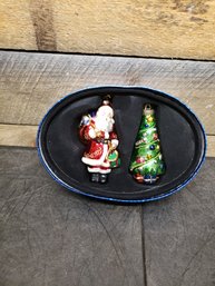 2 Piece VTG Ornaments Set D3