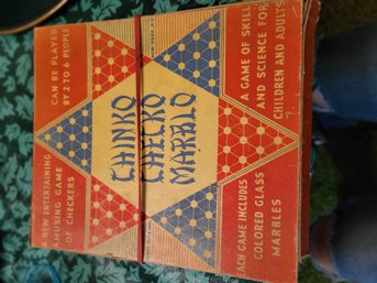 Vtg Chinese Checkers Game