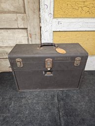 Very Nice Condition Kennedy Machinist Tool Box! JB