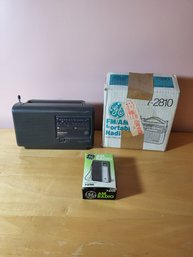 Vtg Radios Lot