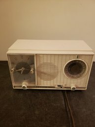 Vtg Clock Radio