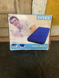 Intex Twin Air Mattress In Box J4