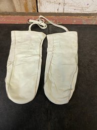 Leather Mitts B2