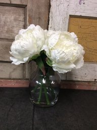 Fake White Flowers In Vase B1