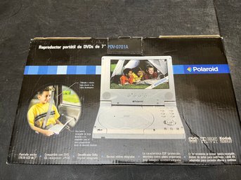 Polaroid 7' Portable DVD Player