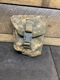 Military Camo Pouch Z1