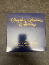 Bing And Grondahl 'Christmas In America' Collection Collectible Glass Plate (Christmas 1992)