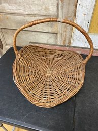 Large Flat Wicker Basket A1