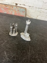 Vtg Pewter Small Castle Pieces (Z7)