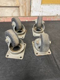 4 Piece Used Caster Wheels B1