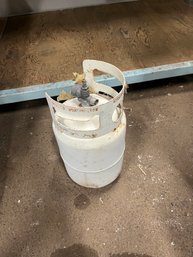 Small Propane Tank (A3)