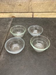 Pyrex Glass Bowls (HB2)
