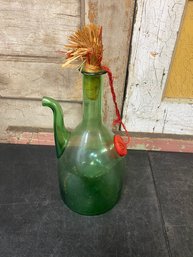 Green VTG Decorative Glass Bottle D3