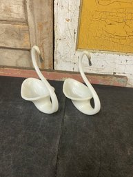Set Of 2 Art Glass Swan Bowls D3