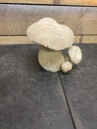 Stone Mushroom Statue (HB6)