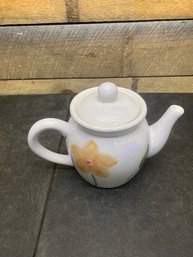 Flower Tea Pot (HB6)