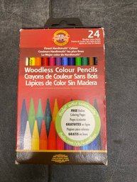 Colored Pencils (HB7)