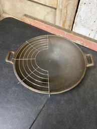 Cast Iron Wok With Metal Rack F3