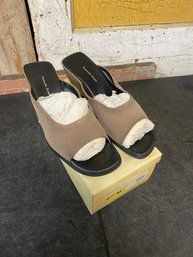 Amanda Smith 9.5 Slip On Wedges F4