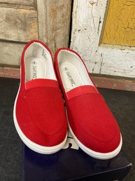 Simply Basic Size 9 Slip On Red Shoes F4