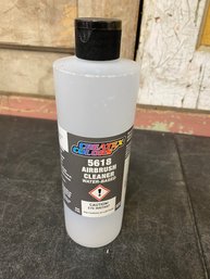 1 Full Bottle Airbrush Cleaner A1