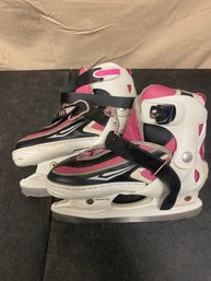 Ice Skates Size 2-5 (Z4)