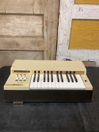 Magnus Electric Chord Organ Tested B1