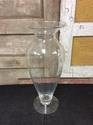 Glass Vase (Z4)