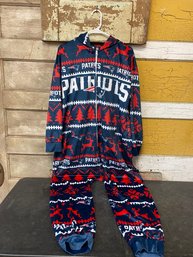 S NFL Patriots Onesie W/ Hood GH1