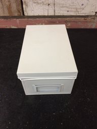 White Storage Box (Z10)