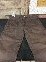 Dockers 33x30 Pants (Z10)