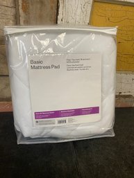 Basic Mattress Pad L1