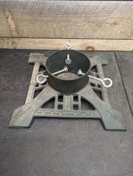 Cast Iron Christmas Tree Stand (L2)