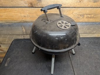 Small Charcoal Grill D2