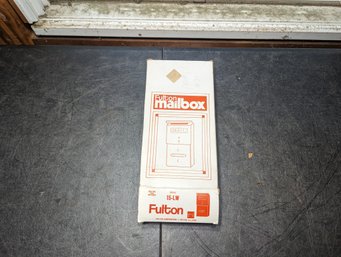 Vtg Fulton Metal Mailbox In Box G2