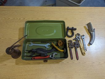 Vtg Green Tool Box W/tools