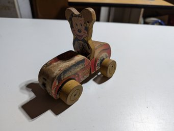 Vtg Wooden Mickey Mouse Puddle Jumper Toy