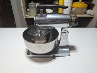 Vtg Sunbeam Mix Master Mixer