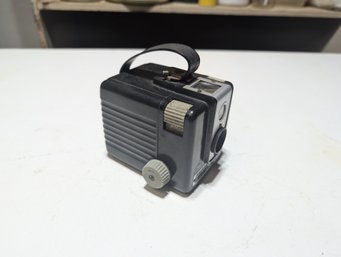 Vtg Brownie Hawkeye Camera