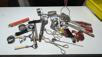 Large Lot Vtg Kitchen Utensil Ect.