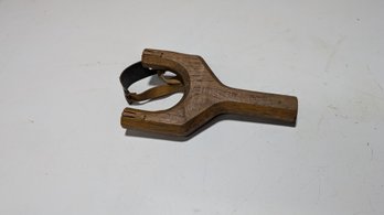 Vtg Slingshot