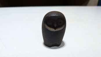 Vtg Cast Iron Owl Paperweight