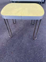 VINTAGE MID CENTURY MODERN 1950s FORMICA KITCHEN TABLE MCM.