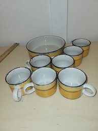 MCM Yellow/Brown 8' Bowl And 7 Cups