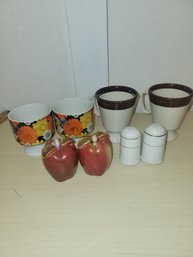 Lot Of 4 Coffee Cups And 2 Sets Of S&P Shakers