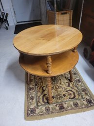 Pretty Wood Round Table